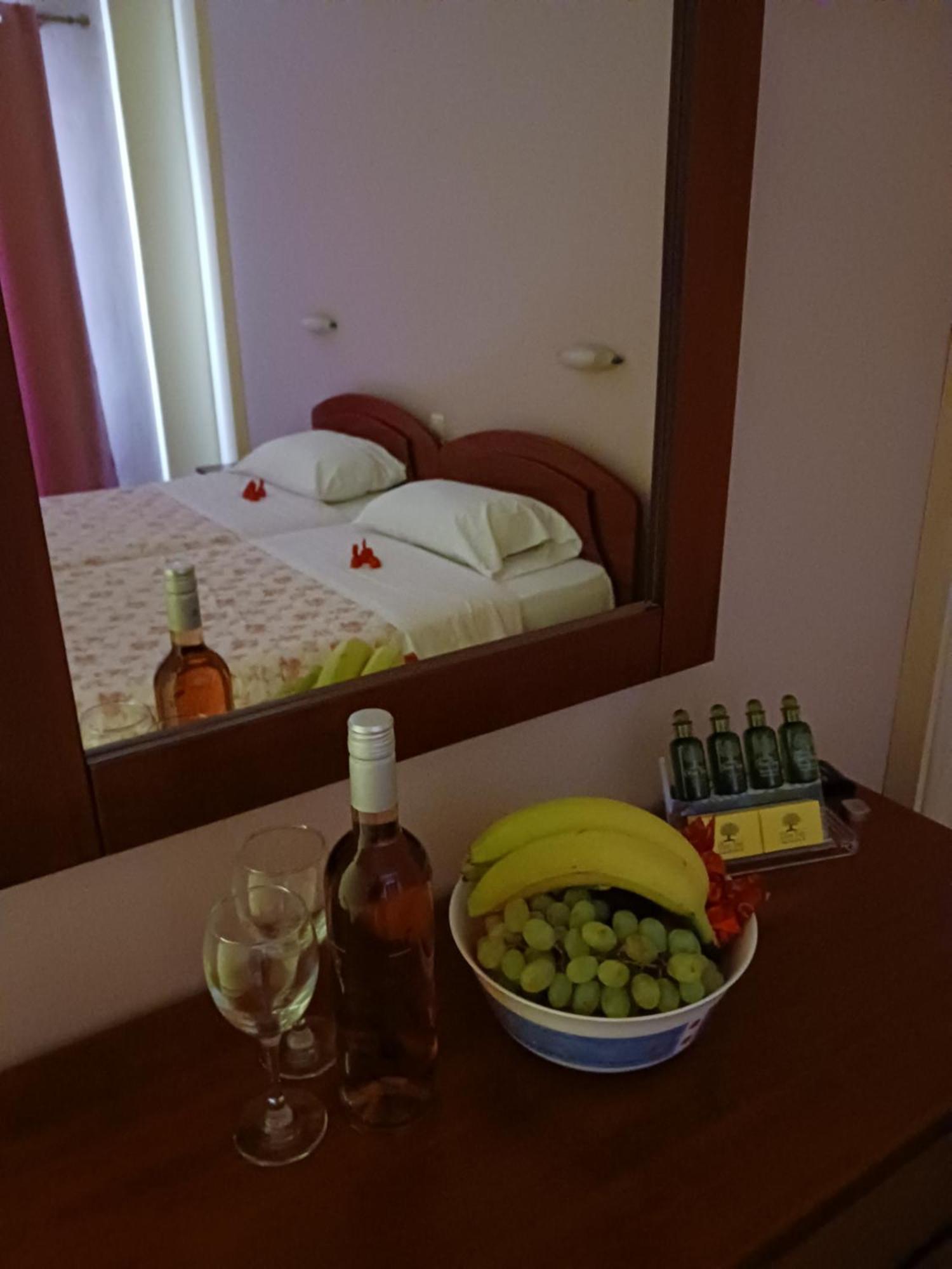 Canditas Studios Tsilivi  Luaran gambar