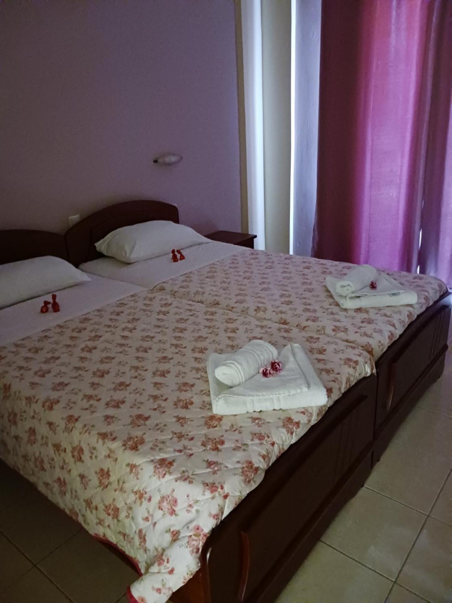 Canditas Studios Tsilivi  Luaran gambar